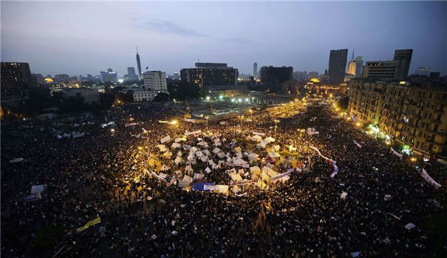 تظاهرات گسترده مصری‌ها در التحریر
