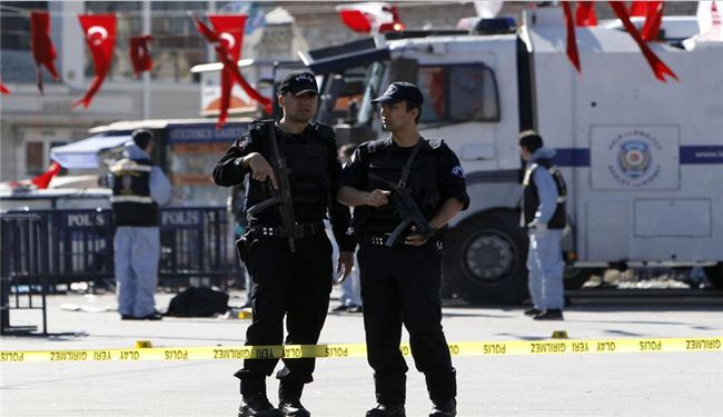 حمله مسلحانه به پاسگاه پلیس در استانبول