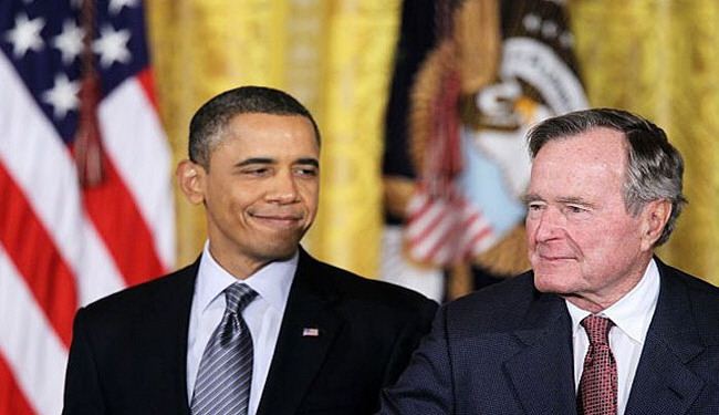 جورج بوش الاب تحت المراقبة في العناية الفائقة