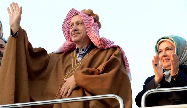 اردوغان در لباس لورنس انگلیس