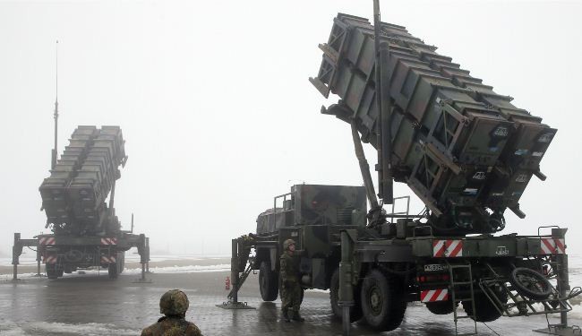 الناتو يبدا نشر بطاريات صواريخ باتريوت في تركيا