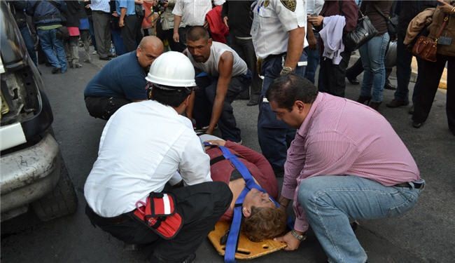 25 قتيلا في انفجار مقر شركة النفط المكسيكية