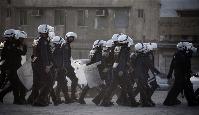 الامن يحاصر مناطق بالبحرين لمنع الحراك بذكرى الثورة