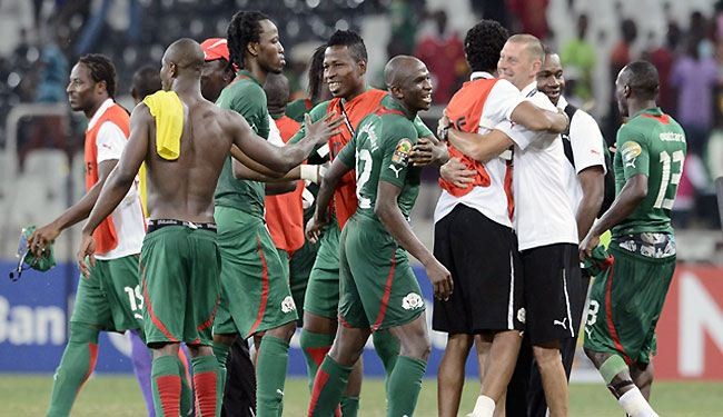 بوركينا فاسو تكمل عقد المتأهلين لنصف النهائي