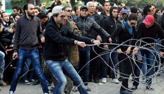 اعتصاب عمومي در تونس  همزمان با تشییع 