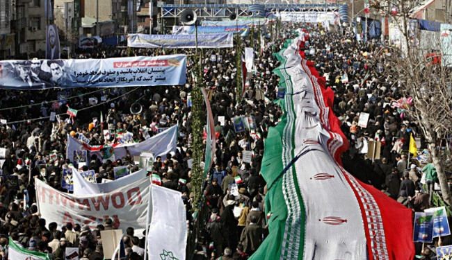 ايران تحيي يوم غد ذكرى انتصار الثورة الاسلامية