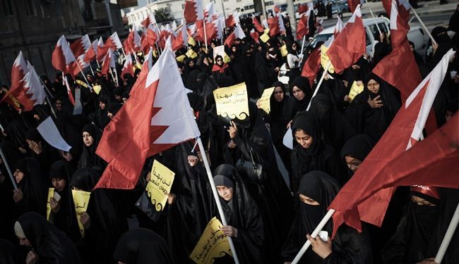 فعال بحرینی: به قاتلان دست دوستی نمی دهیم