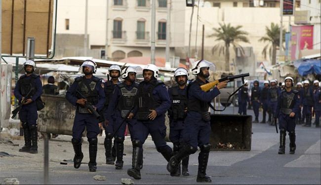 اصابات بين البحرينيين جراء قمع النظام بذكرى الثورة