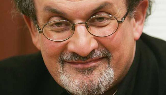 تاكيد عالم لبناني بر اعدام سلمان رشدي مرتد