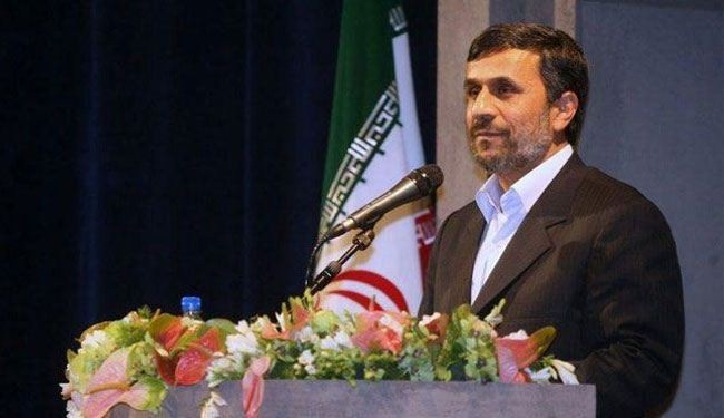 احمدي نجاد : لايمكن لاحد ان يملي شروطه على ايران