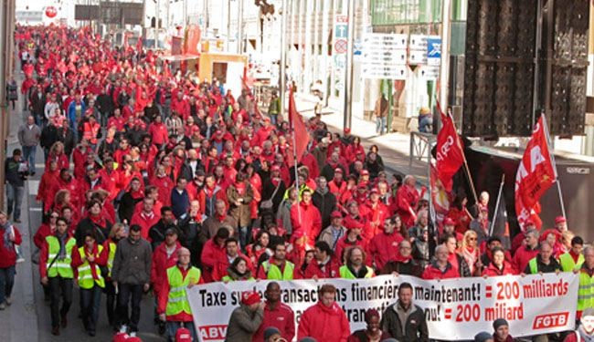 الآلاف يتظاهرون ضد إجراءات التقشف فى بلجيكا