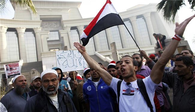 مخالفان مصری: دادستان کل باید استعفا دهد