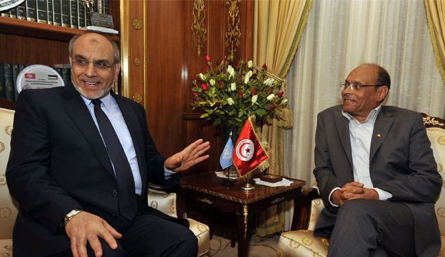 الرئيس التونسي يمدد حالة الطوارئ في البلاد