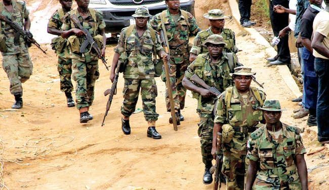 الجيش النيجيري يعثر على مخبأ للاسلحة شمال البلاد