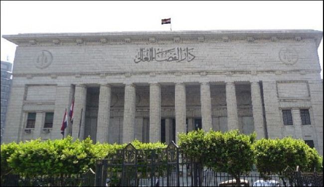 الحكومة المصرية تطعن بقرار وقف انتخابات البرلمان