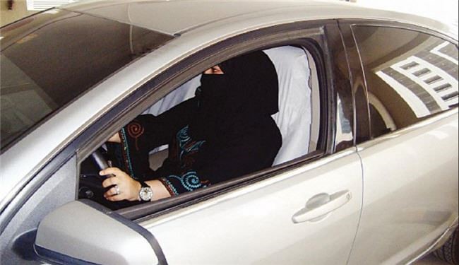 ارتباط رانندگی زنان با فساد در عربستان