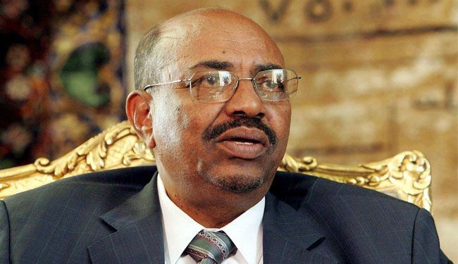 قيادي بالحزب الحاكم: عدم ترشح البشير للرئاسة رغبة فردية