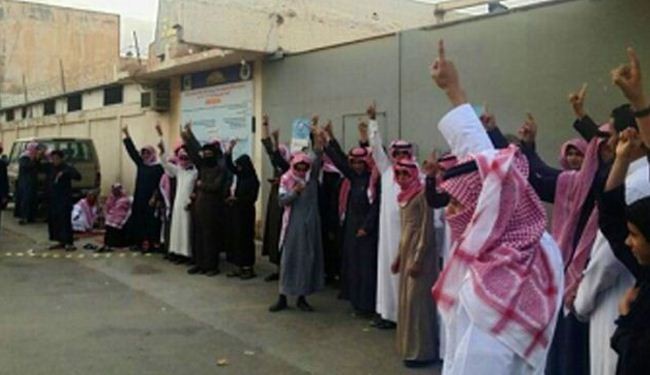 وقفة احتجاجية بالرياض تطالب بالافراج عن المعتقلين