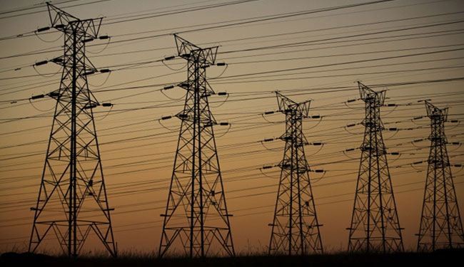 إيران تبني محطات توليد للكهرباء في بنين