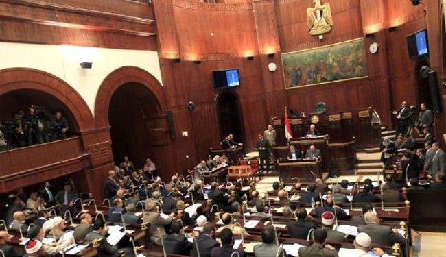 الشورى المصري يوافق على قانون انتخابات برلمانية