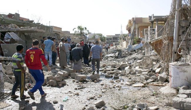 مقتل 27 شخصا بانفجار مقهى في بغداد