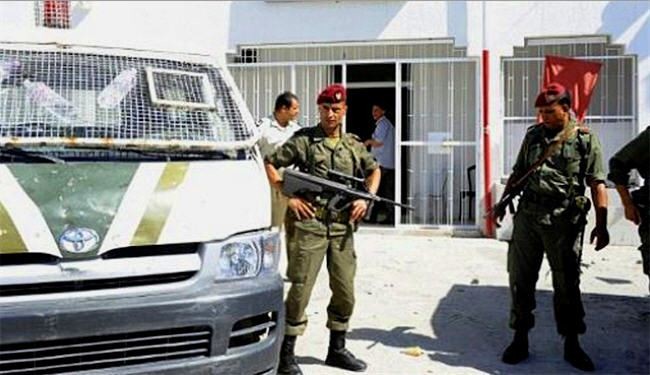 الامن التونسي يلاحق مسلحين سلفيين على حدود الجزائر