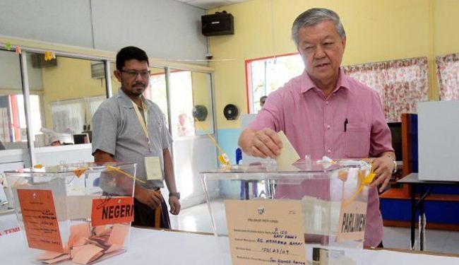 بدء الانتخابات التشريعية الاشد تنافسا بتاريخ ماليزيا