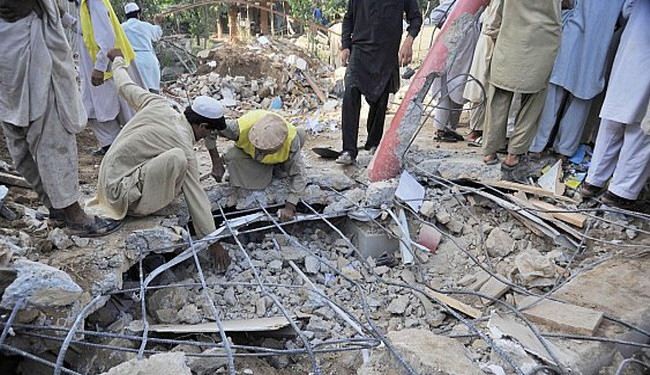 مقتل 25 شخصا بانفجار تجمع انتخابي في باكستان