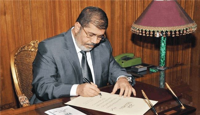 15 میلیون امضا برای سلب اعتماد از مرسی