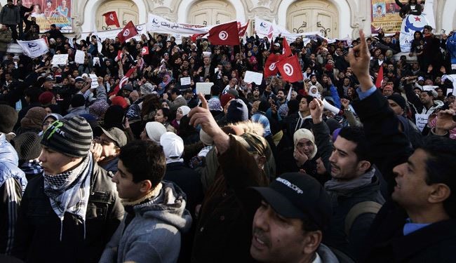 تونس:  مواجهة بين 
