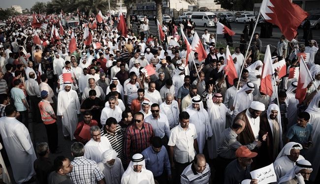 مفارقة التجنيس وسياسة  عقاب البحرينيين