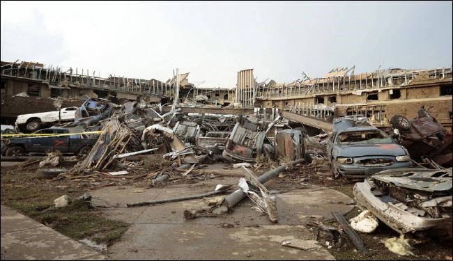 ارتفاع عدد ضحايا اعصار اوكلاهوما الى 91 شخصا
