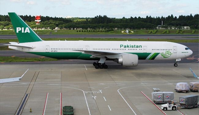 لندن تجبر طائرة رکاب باكستانية على تحويل مسارها