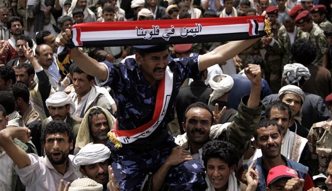 يمني ها براي اخراج نظاميان آمريكايي متحد می شوند