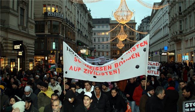 تظاهرات مردم اتریش در حمایت از معترضان استانبول