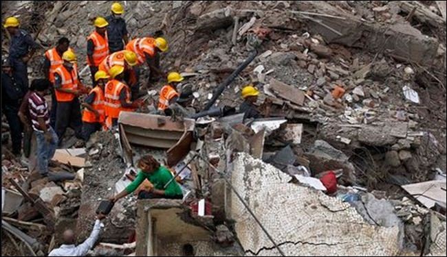 مقتل وجرح 15 شخصا اثر انهيار مبنى بالهند