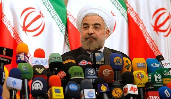 روحاني : سنعزز علاقتنا مع العالم ولاتراجع عن حقوقنا