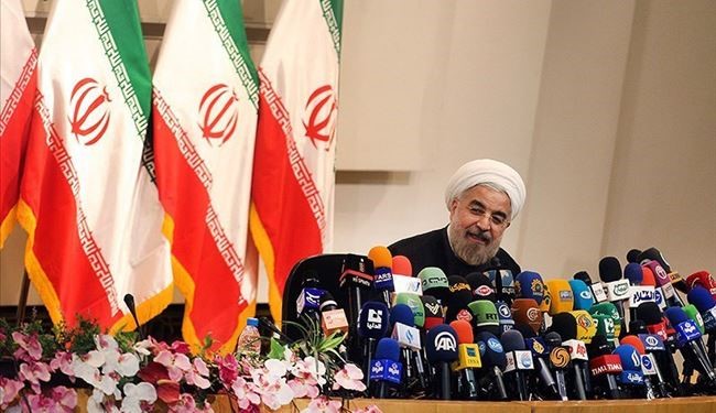 صور اول مؤتمر صحفي للرئيس المنتخب حسن روحاني