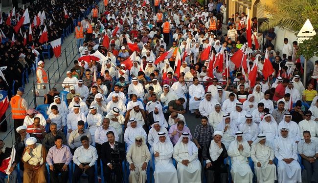 تجمع حاشد في البحرين تأكيدا على استمرار الثورة