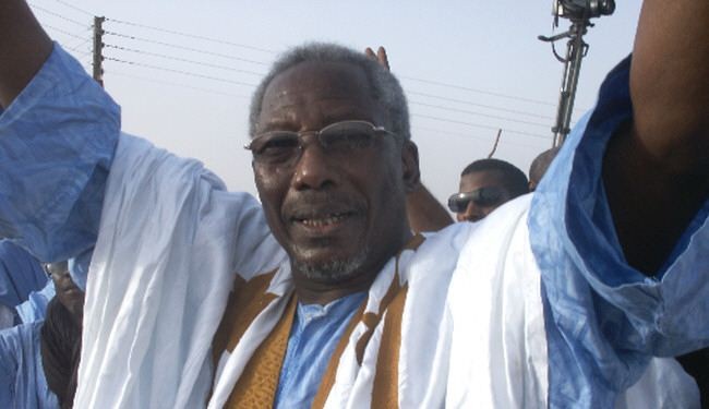 ولدبلخير يدعو الى 