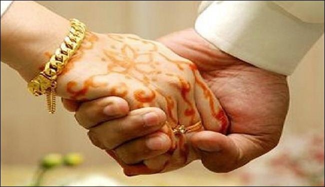 وزير يمني يطلق زوجته للزواج بسورية