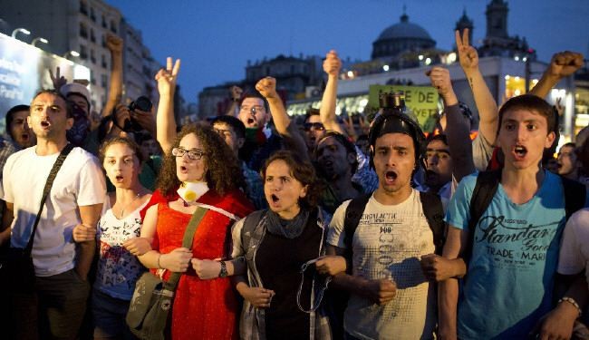 تظاهرة جديدة قرب ساحة تقسيم في اسطنبول