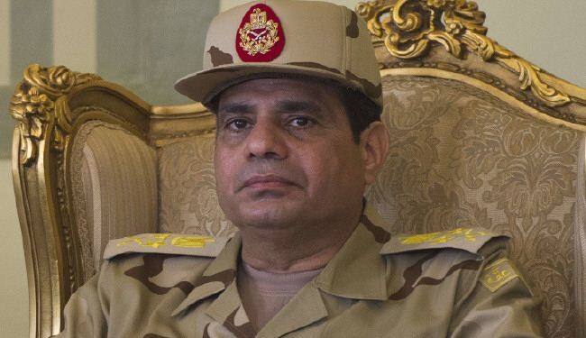 الجيش المصري يعطل الدستور ويكلف رئيس المحكمة بادارة البلاد