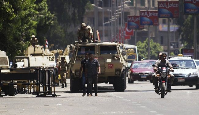 الجيش المصري: التظاهر السلمي حق مكفول للجميع