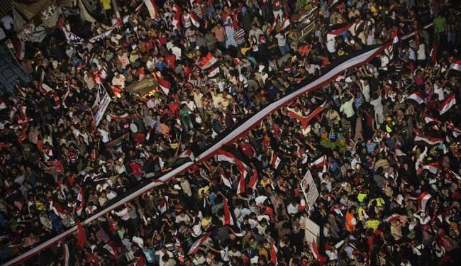 مصر.. تظاهرات معارضة واخرى مؤيدة لمرسي
