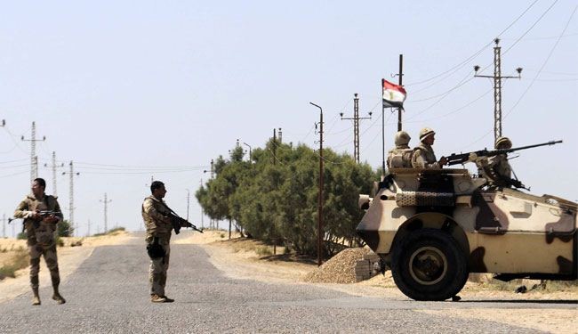 مقتل شرطي وإصابة 3آخرون في سيناء المصرية