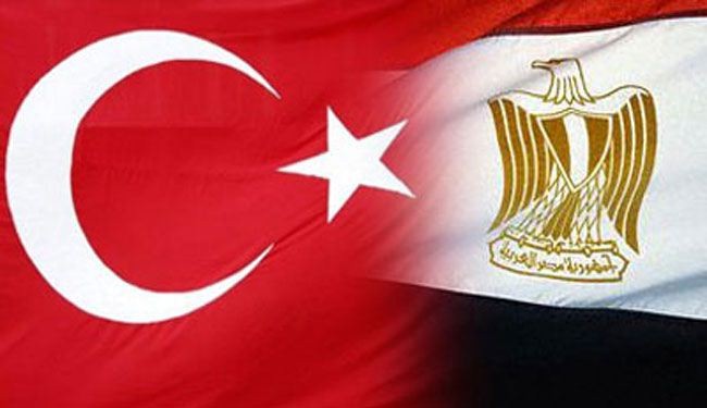 مصر تستدعي سفير تركيا لتدخلها بشؤونها