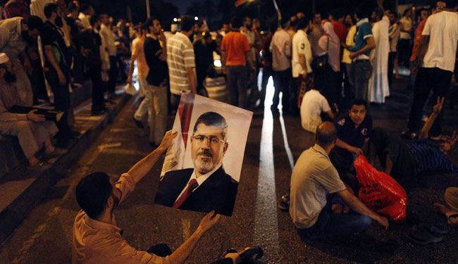 انصار مرسي ومعارضوه يتظاهرون اليوم في القاهرة