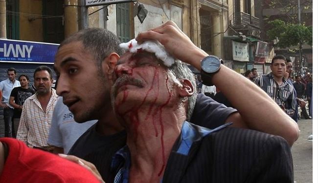 7 کشته و 261 زخمی در درگیری های قاهره
