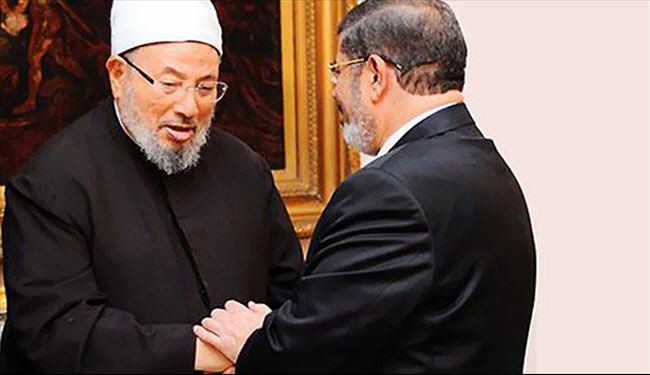 القرضاوي يجوّز قتل من خرج على مرسي